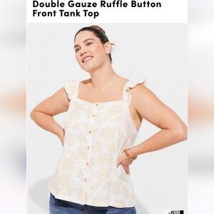 Pretty Torrid tank, size 3, NWT